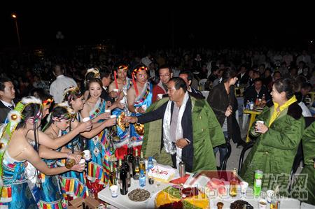 http://www.yangjie928.com/UploadFile/2010824112547210.jpg